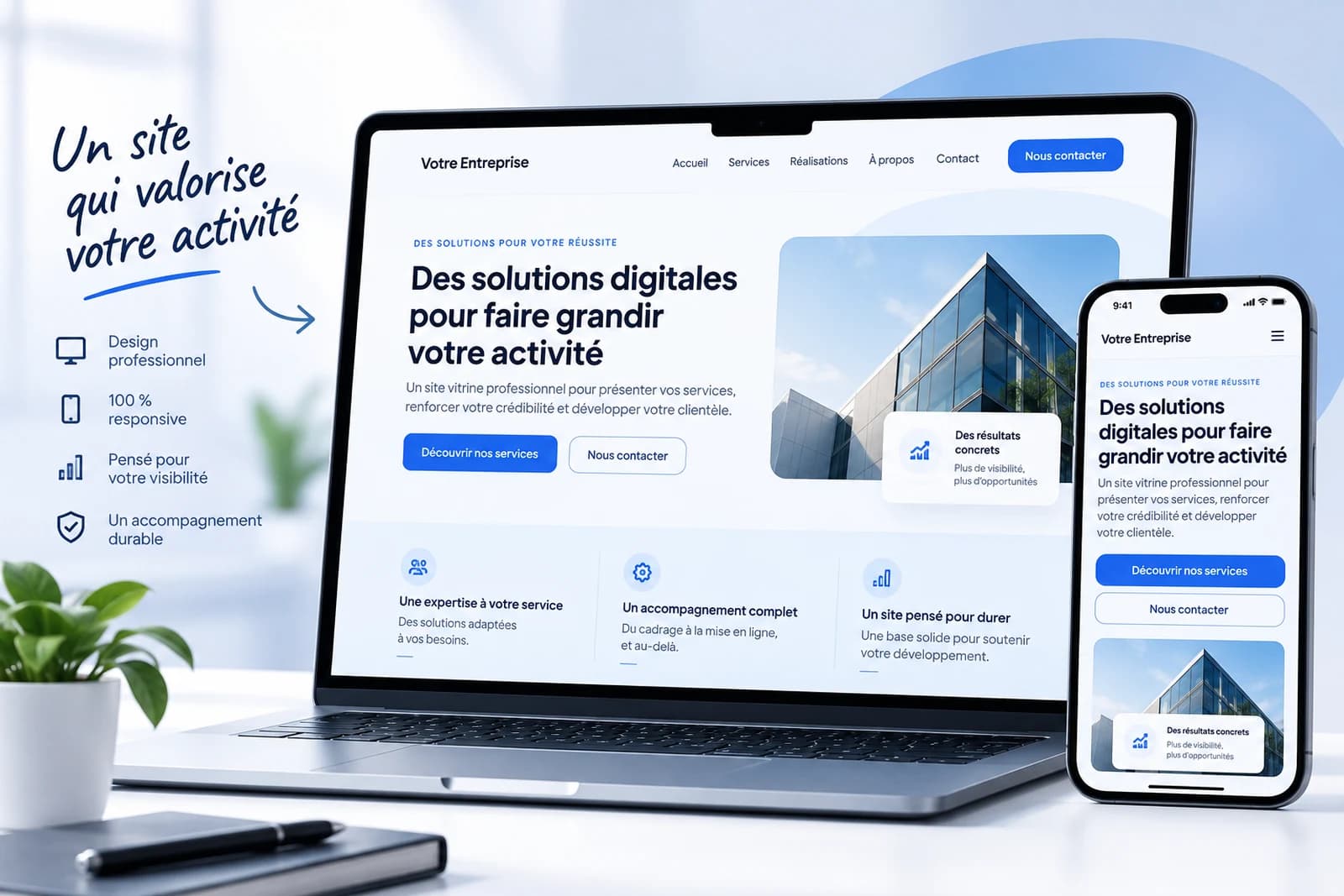 Aperçu d’un site vitrine professionnel sur ordinateur et mobile